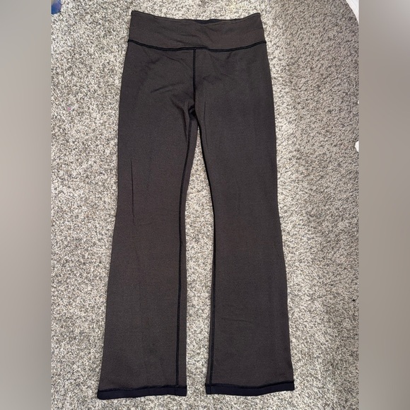 Lululemon Reversible groove Pants size 8 - Picture 4 of 10